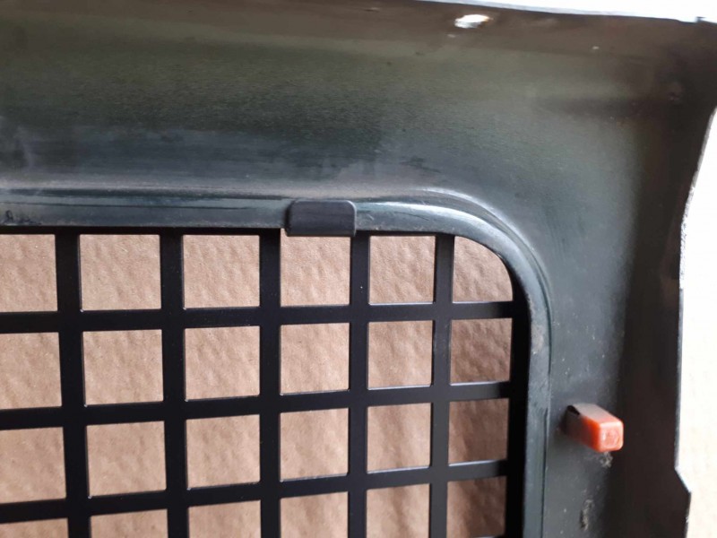 Land Rover Defender 90/110 front grill stainl